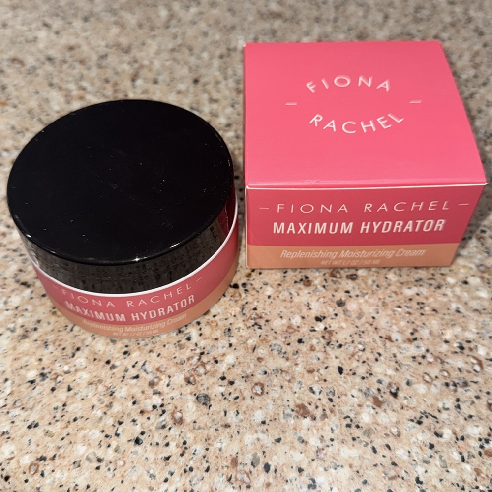 FIONA RACHEL MAXIMUM HYDRATOR NWT/IN BOX 🔥 SALE 🔥